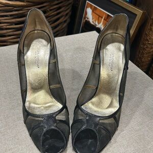 Vero Cuoio Black Mesh Peep Toe Heels